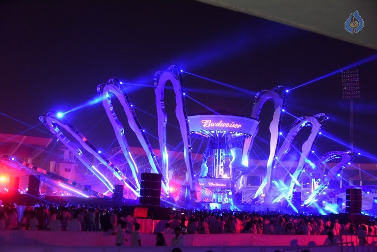 Celebrities at Sensation Dance Event - 30 / 37 photos