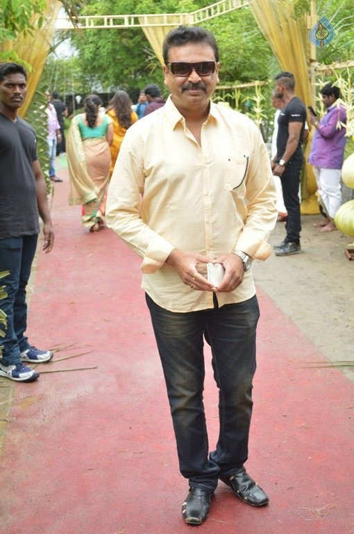 Celebrities at Shanthnu and Keerthi Wedding - 12 / 93 photos