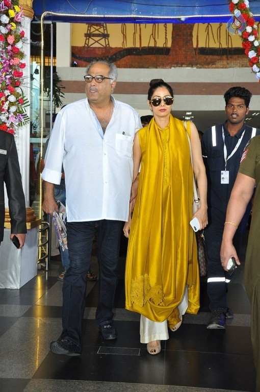 Celebrities at Vizag Airport - 3 / 42 photos