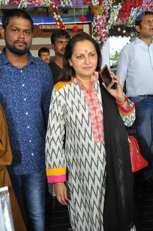 Celebrities at Vizag Airport - 5 / 42 photos