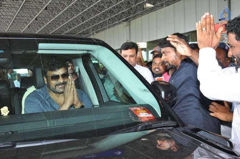 Celebrities at Vizag Airport - 17 / 42 photos