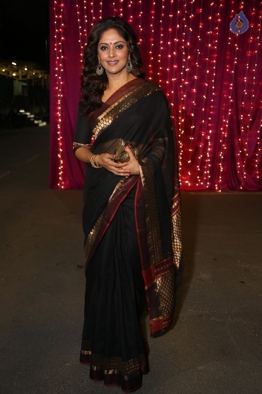 Celebrities at Zee Telugu Apsara Awards 1 - 39 / 41 photos