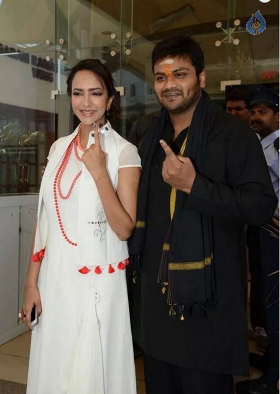 Celebrities Cast Their Votes in GHMC Elections 2 - 13 / 41 photos