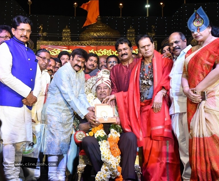 Celebrities Felicitates Kaikala Satyanarayana - 16 / 19 photos