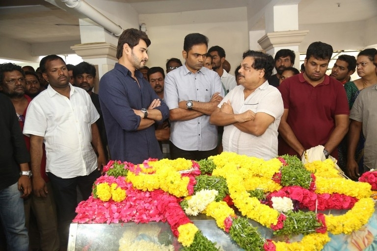 Celebrities Pay Homage To Director B Jaya Set 2 - 18 / 58 photos