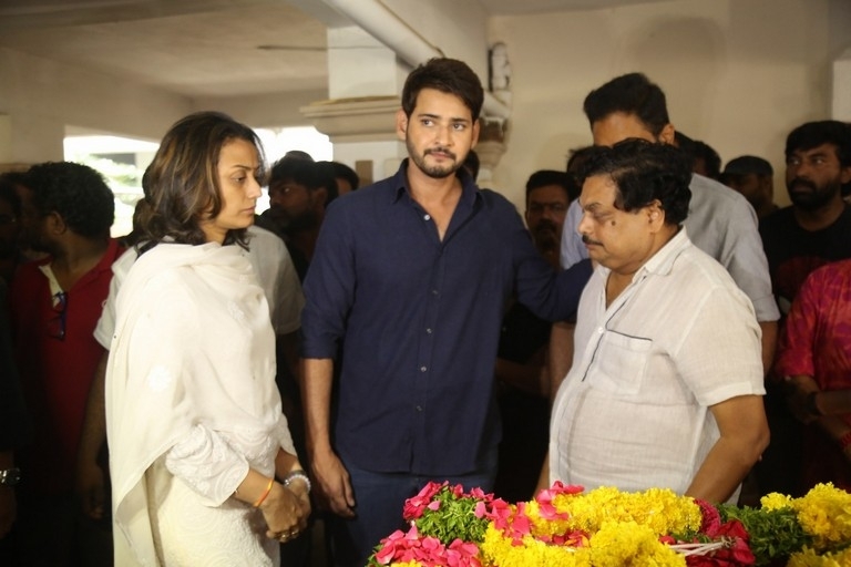Celebrities Pay Homage To Director B Jaya Set 2 - 33 / 58 photos