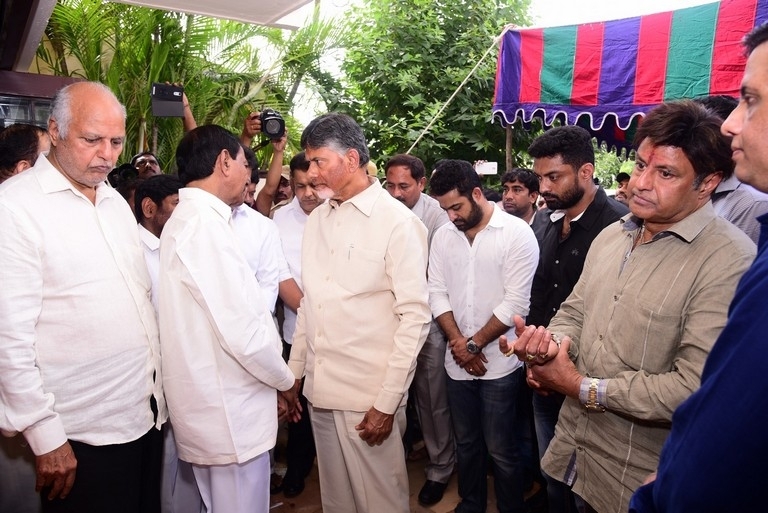 Celebrities Pay Homage To Nandamuri Harikrishna Set 2 - 7 / 30 photos