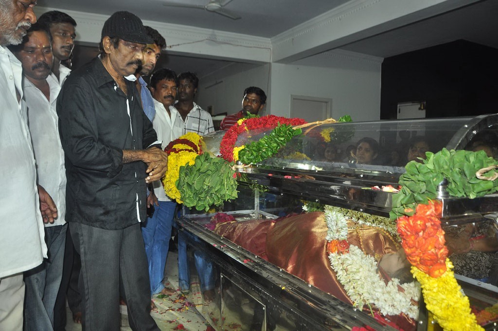 Celebrities Pay Last Respects to Manjula - 26 / 219 photos
