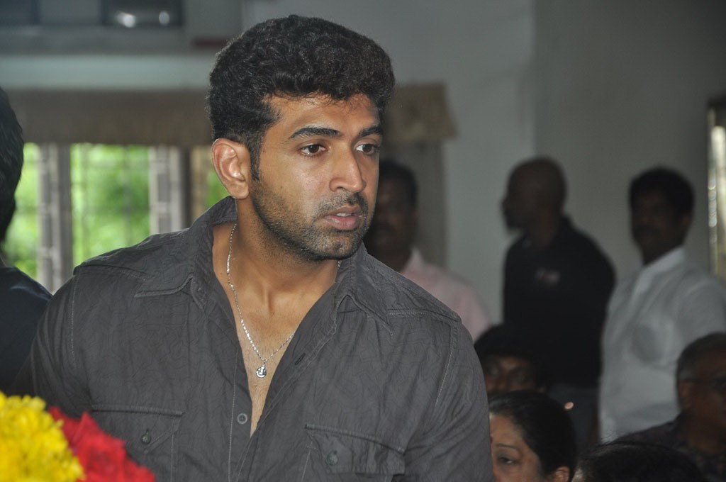 Celebrities Pay Last Respects to Manjula - 37 / 219 photos