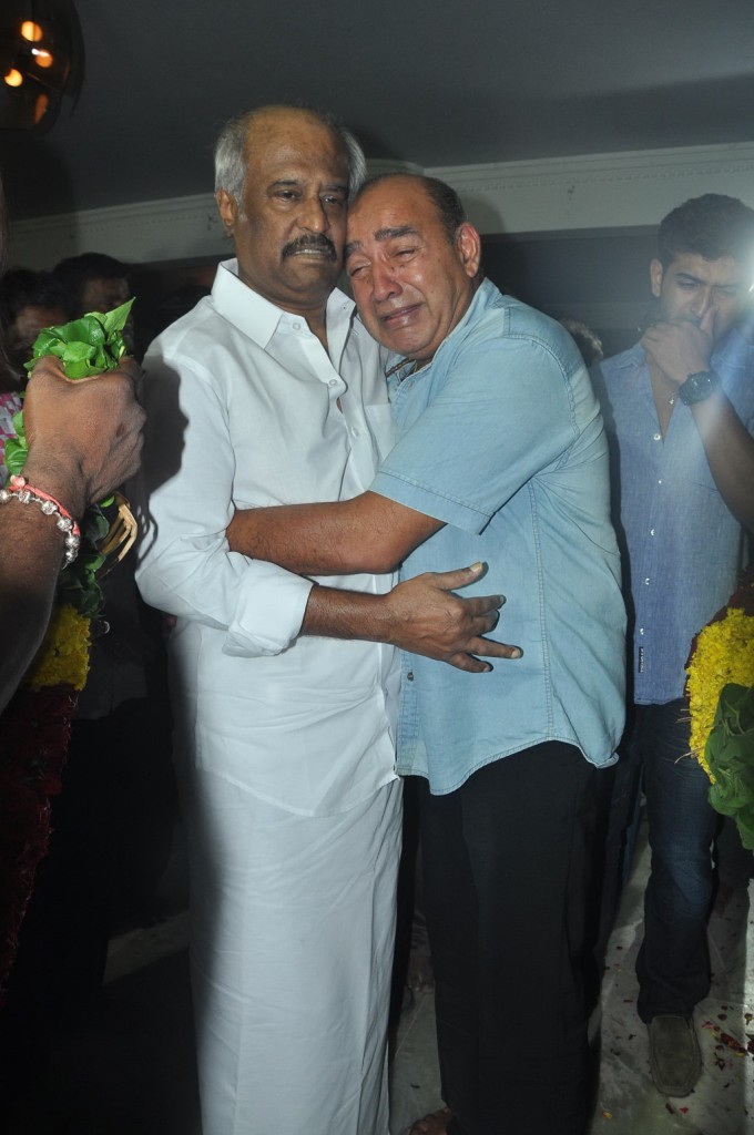 Celebrities Pay Last Respects to Manjula - 49 / 219 photos