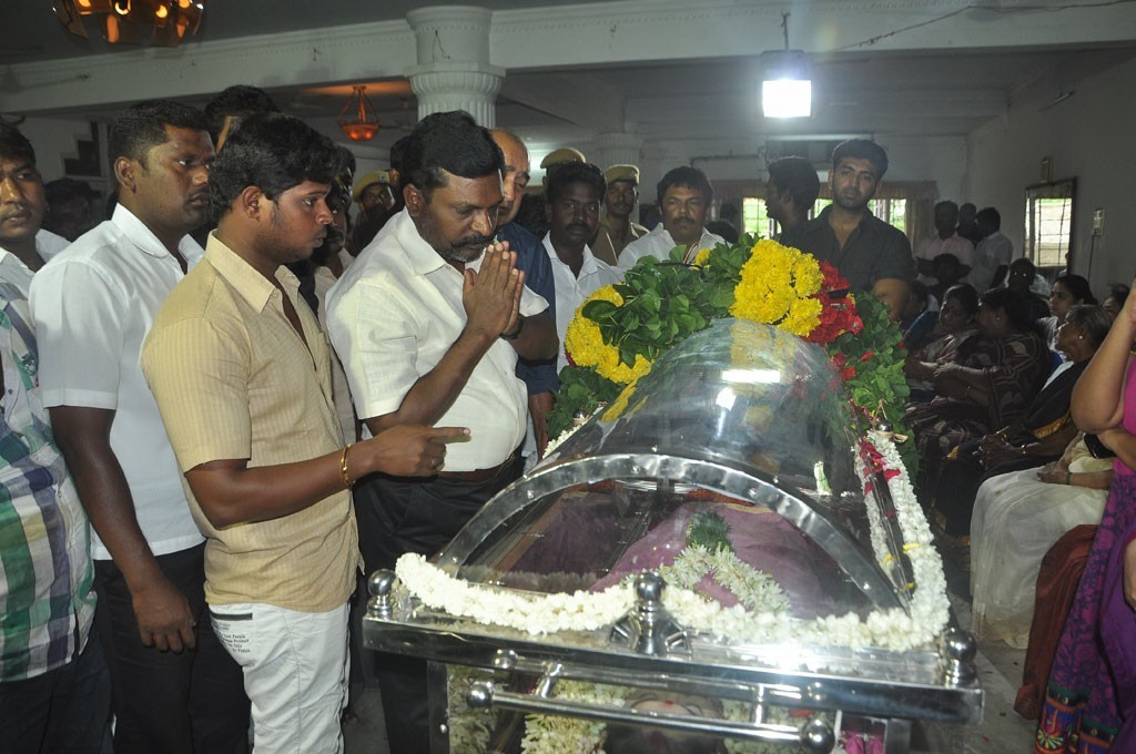 Celebrities Pay Last Respects to Manjula - 63 / 219 photos