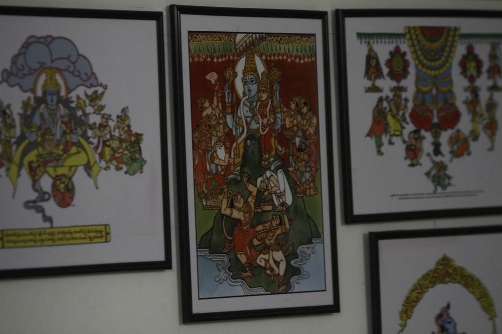 Celebrities Pay Tributes to Bapu - 60 / 102 photos