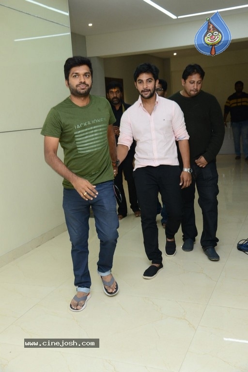 Celebrities Watch Next Nuvve Movie - 28 / 53 photos