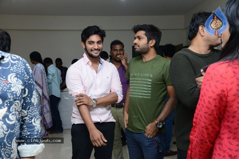 Celebrities Watch Next Nuvve Movie - 29 / 53 photos