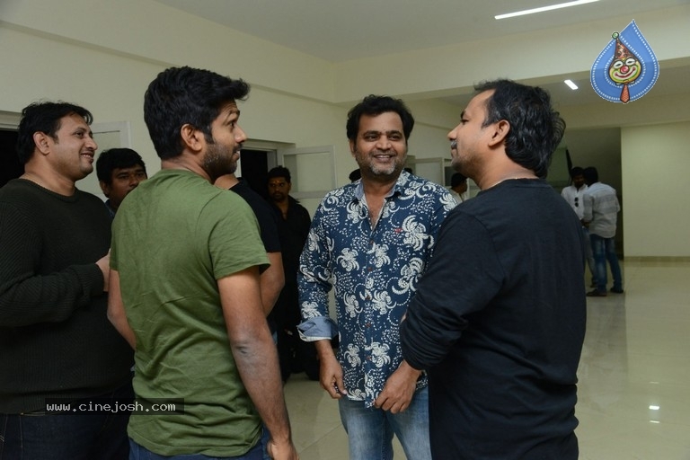 Celebrities Watch Next Nuvve Movie - 39 / 53 photos