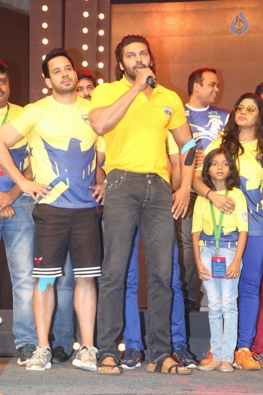 Celebrity Badminton League Inauguration Event 1 - 103 / 105 photos