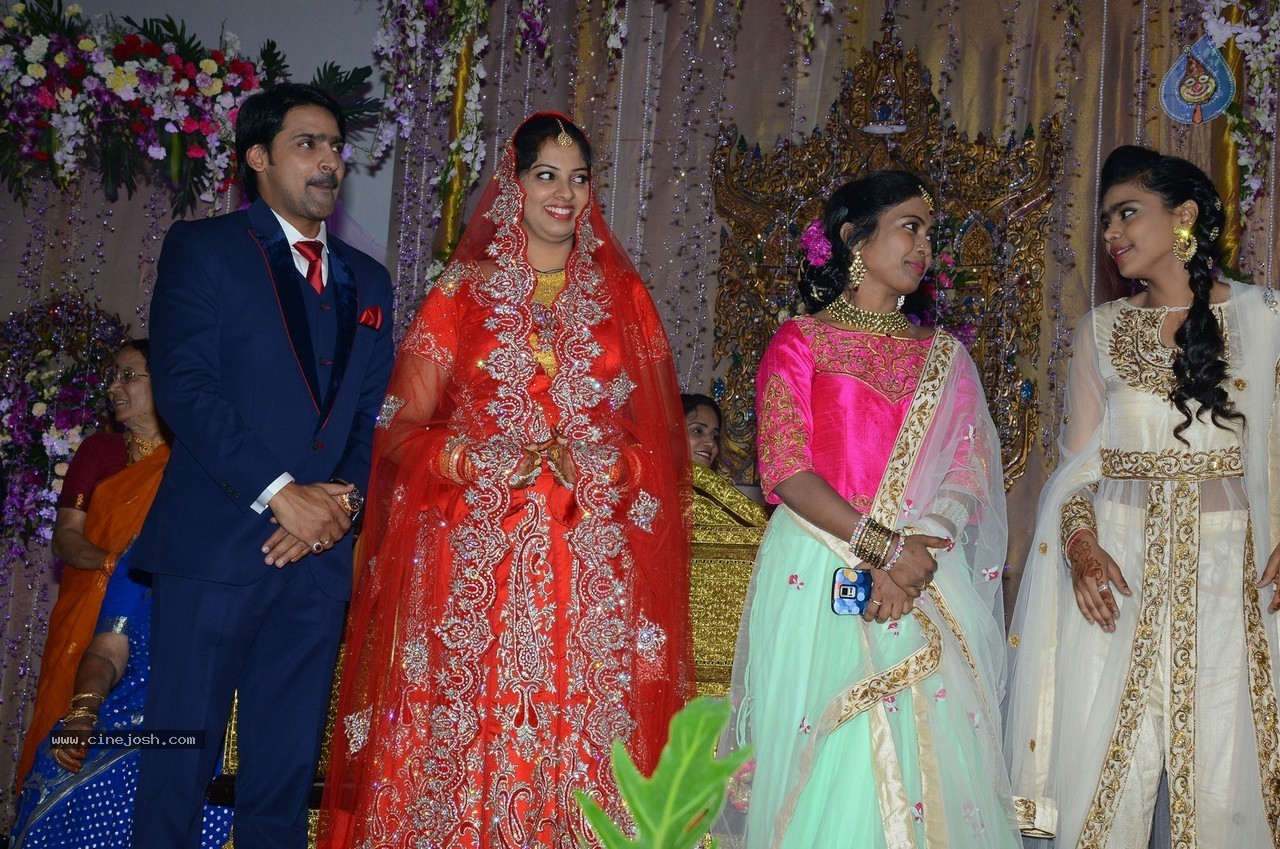 Celebs at Ali Brother Khayum Wedding Reception 02 - 22 / 165 photos
