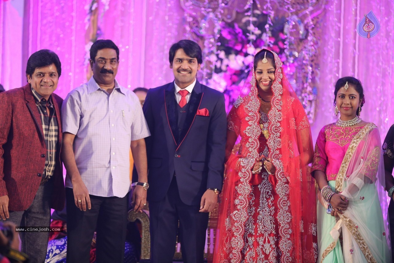 Celebs at Ali Brother Khayum Wedding Reception 02 - 23 / 165 photos