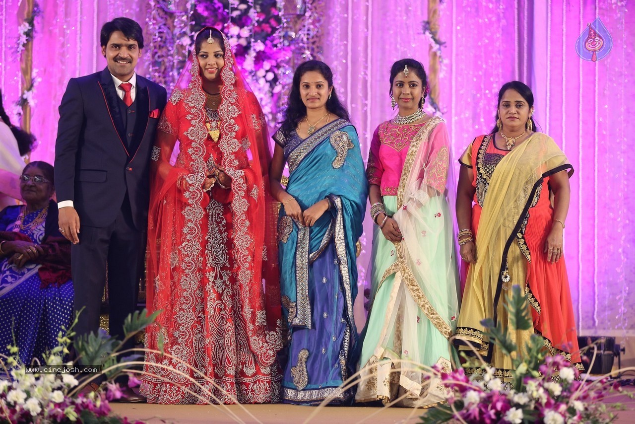Celebs at Ali Brother Khayum Wedding Reception 02 - 25 / 165 photos
