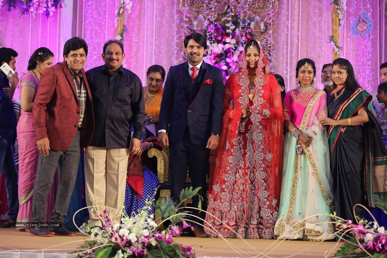 Celebs at Ali Brother Khayum Wedding Reception 02 - 26 / 165 photos