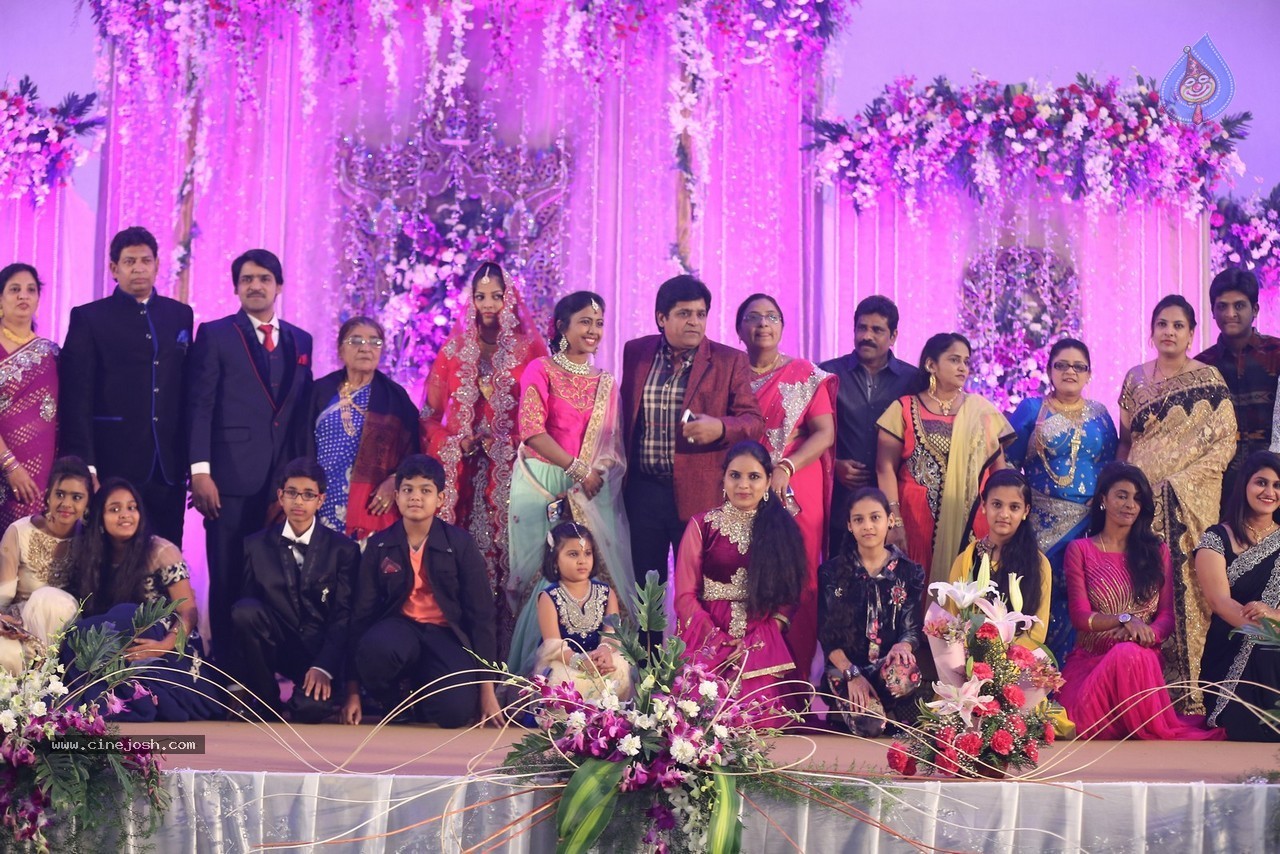 Celebs at Ali Brother Khayum Wedding Reception 02 - 42 / 165 photos