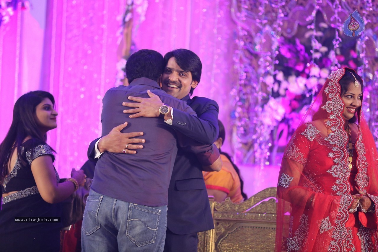 Celebs at Ali Brother Khayum Wedding Reception 02 - 45 / 165 photos