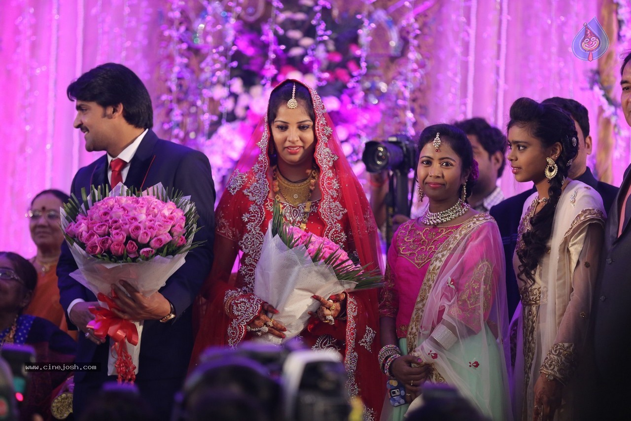 Celebs at Ali Brother Khayum Wedding Reception 02 - 50 / 165 photos