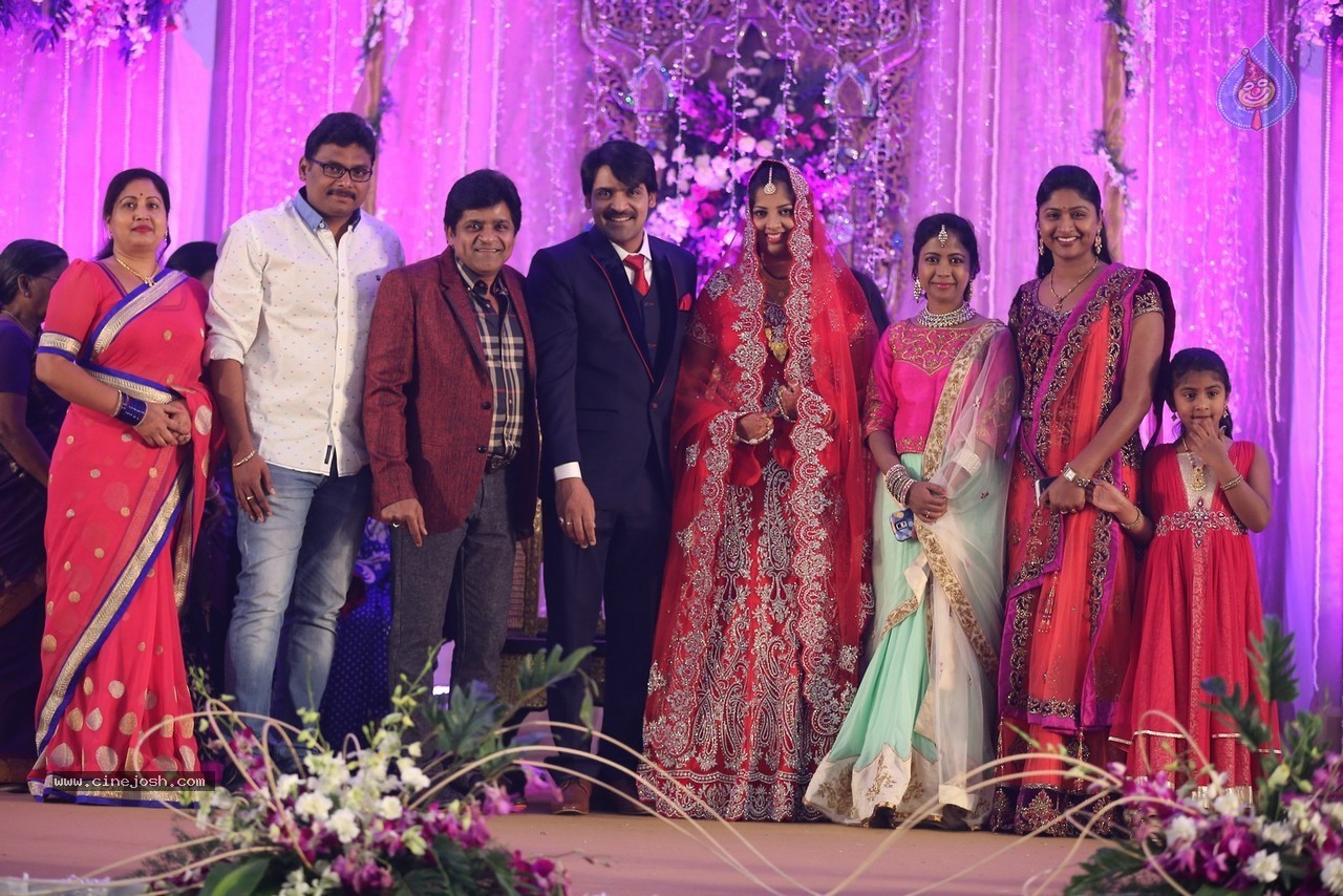 Celebs at Ali Brother Khayum Wedding Reception 02 - 64 / 165 photos