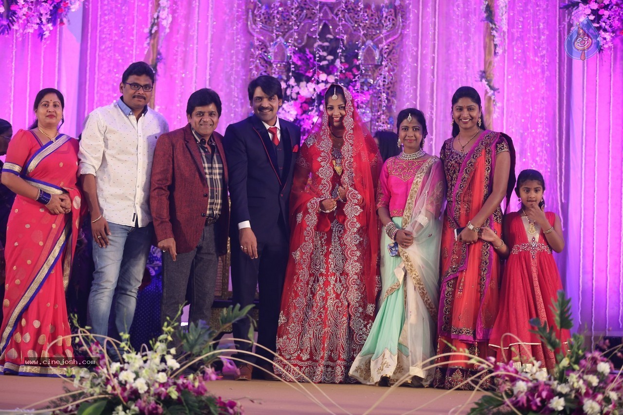 Celebs at Ali Brother Khayum Wedding Reception 02 - 70 / 165 photos
