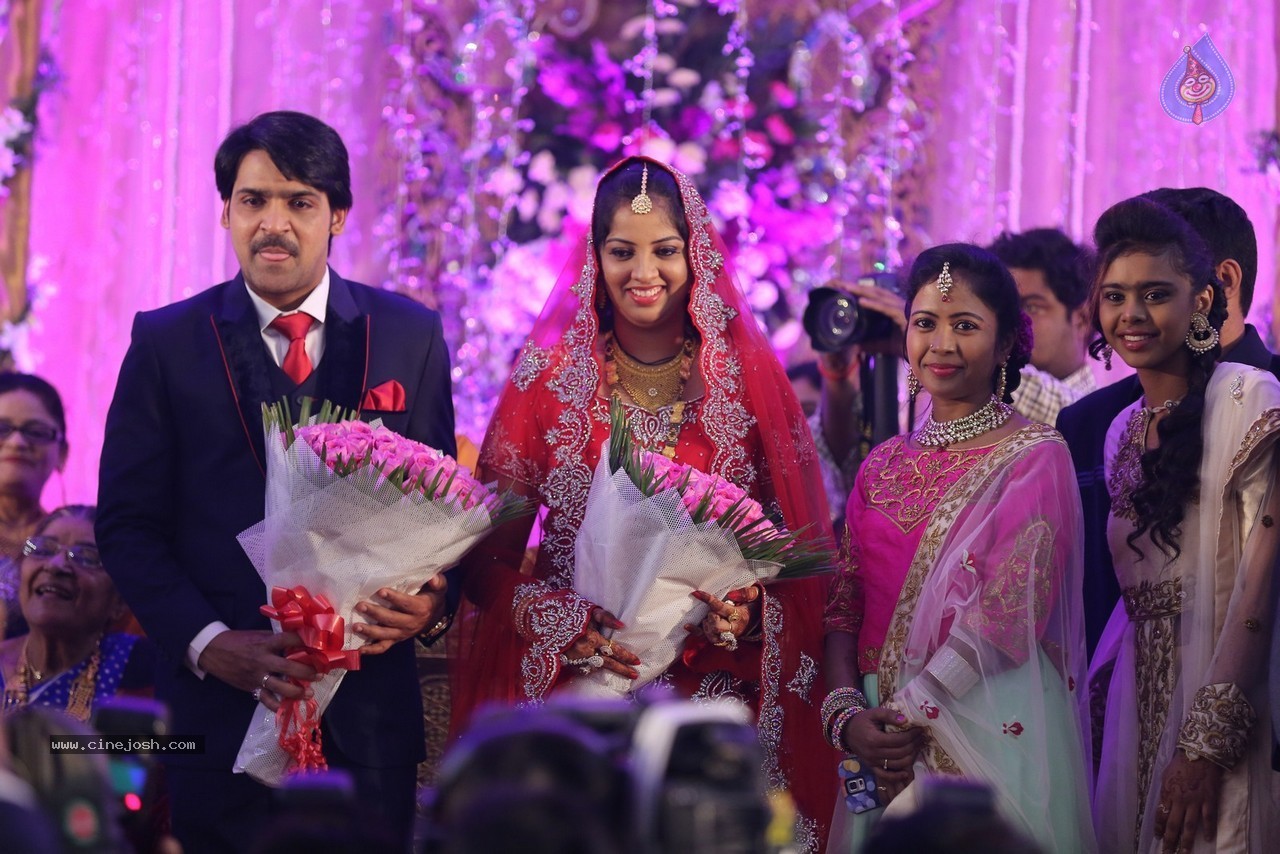 Celebs at Ali Brother Khayum Wedding Reception 02 - 71 / 165 photos