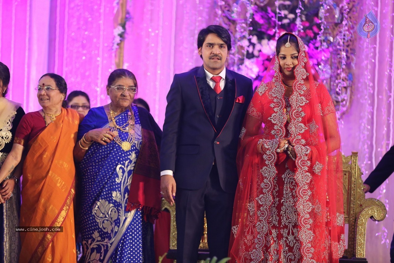 Celebs at Ali Brother Khayum Wedding Reception 02 - 80 / 165 photos