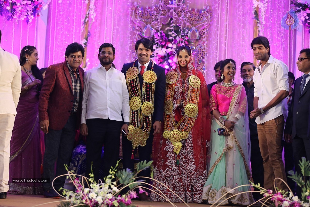 Celebs at Ali Brother Khayum Wedding Reception 03 - 43 / 165 photos