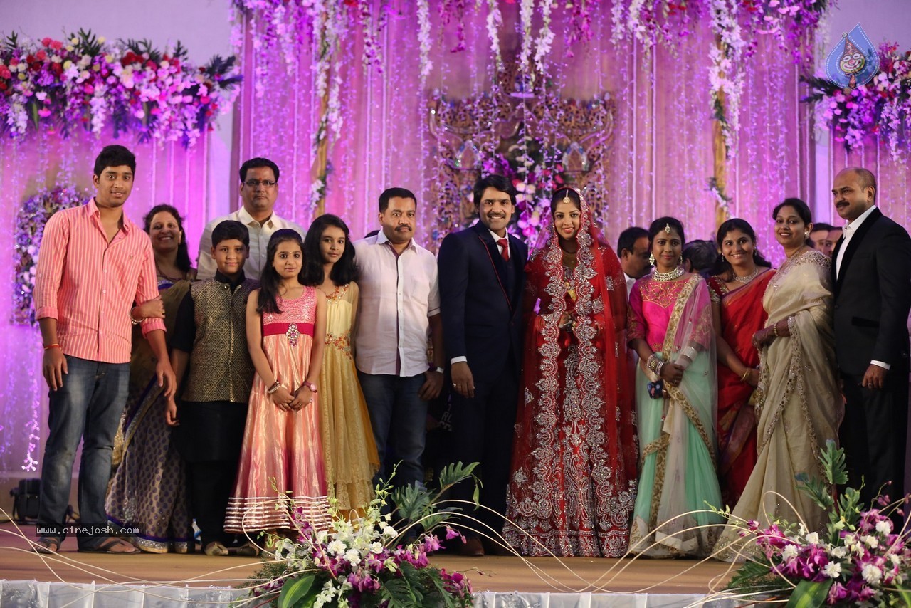 Celebs at Ali Brother Khayum Wedding Reception 03 - 85 / 165 photos