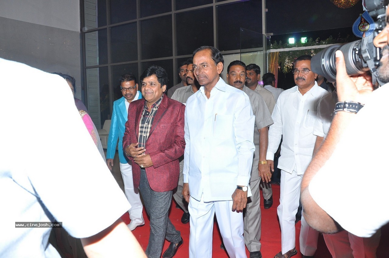 Celebs at Ali Brother Khayum Wedding Reception 03 - 89 / 165 photos