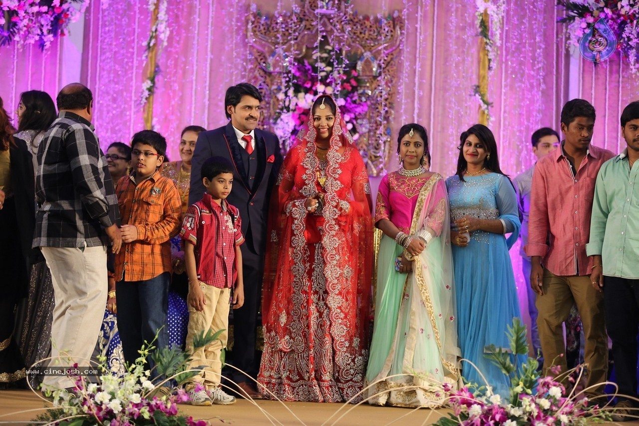 Celebs at Ali Brother Khayum Wedding Reception 03 - 91 / 165 photos