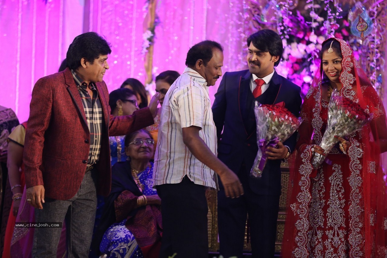Celebs at Ali Brother Khayum Wedding Reception 03 - 110 / 165 photos