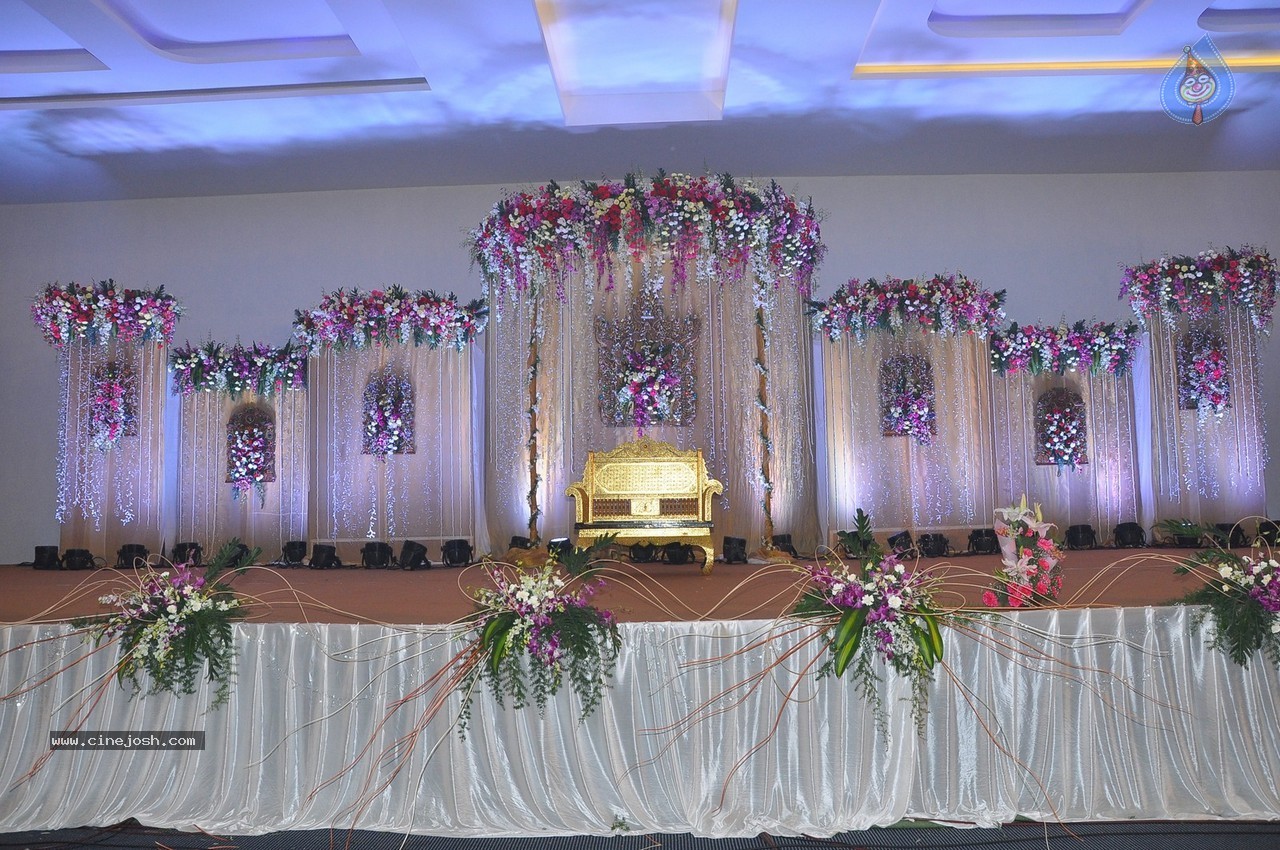 Celebs at Ali Brother Khayum Wedding Reception 03 - 133 / 165 photos