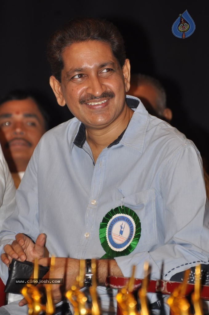 Celebs at Bharatamuni Awards - 33 / 250 photos