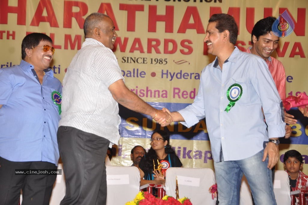 Celebs at Bharatamuni Awards - 44 / 250 photos
