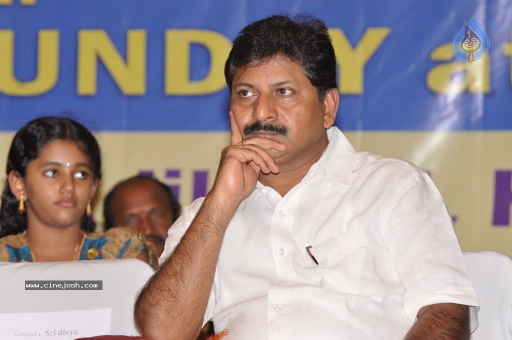 Celebs at Bharatamuni Awards - 52 / 250 photos