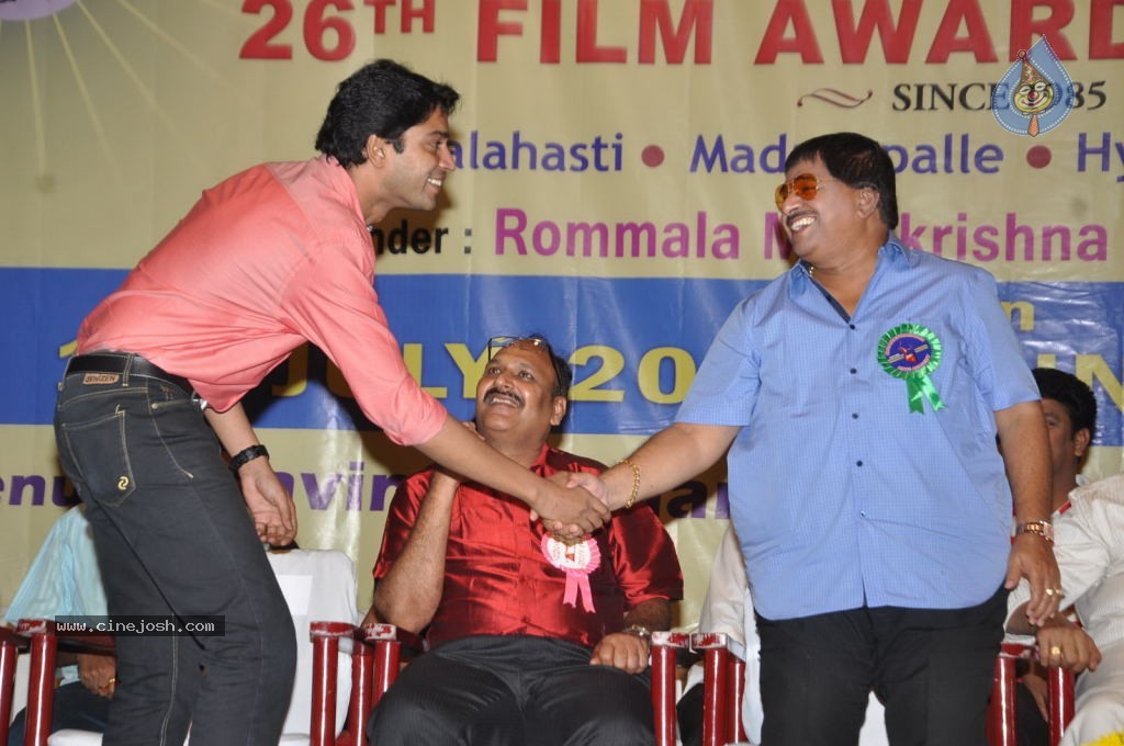 Celebs at Bharatamuni Awards - 53 / 250 photos