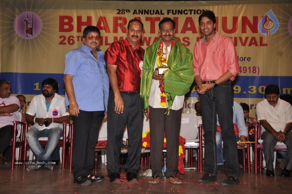 Celebs at Bharatamuni Awards - 61 / 250 photos