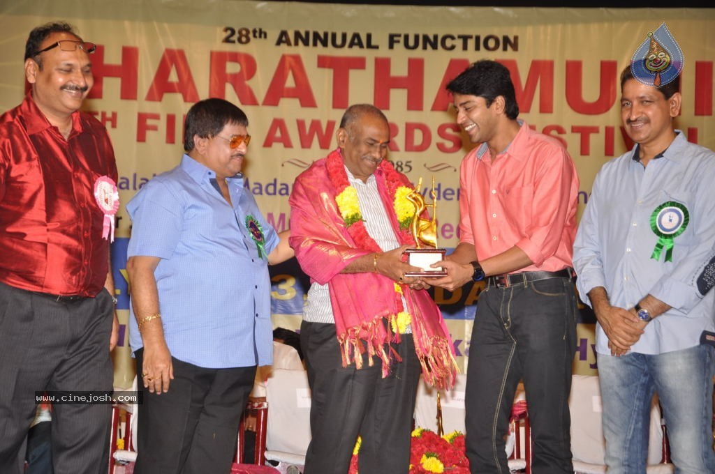 Celebs at Bharatamuni Awards - 69 / 250 photos