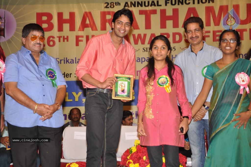 Celebs at Bharatamuni Awards - 76 / 250 photos