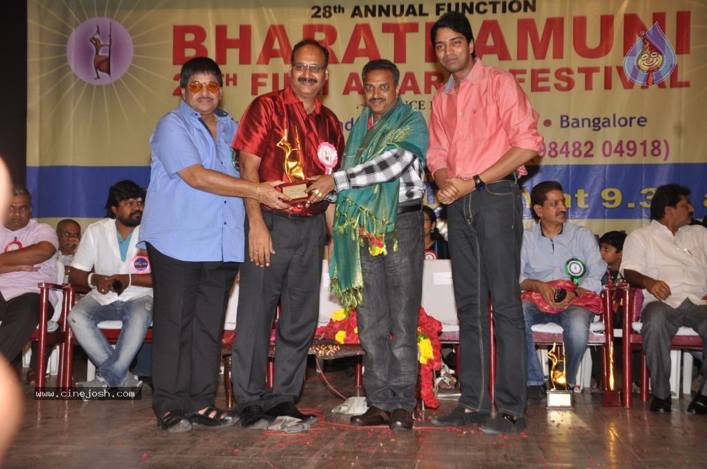 Celebs at Bharatamuni Awards - 113 / 250 photos