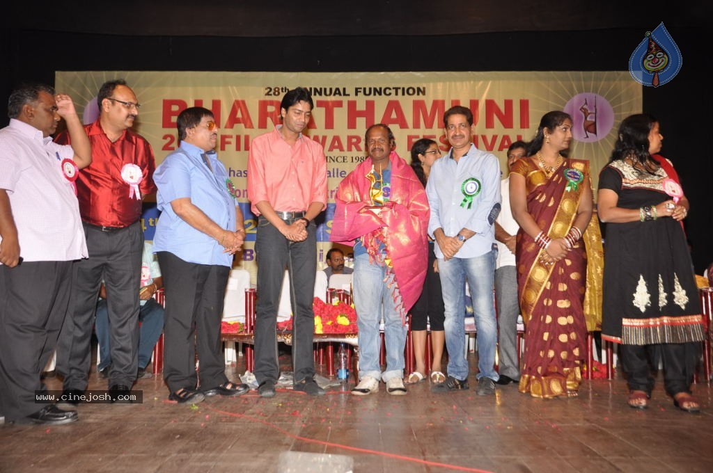 Celebs at Bharatamuni Awards - 126 / 250 photos