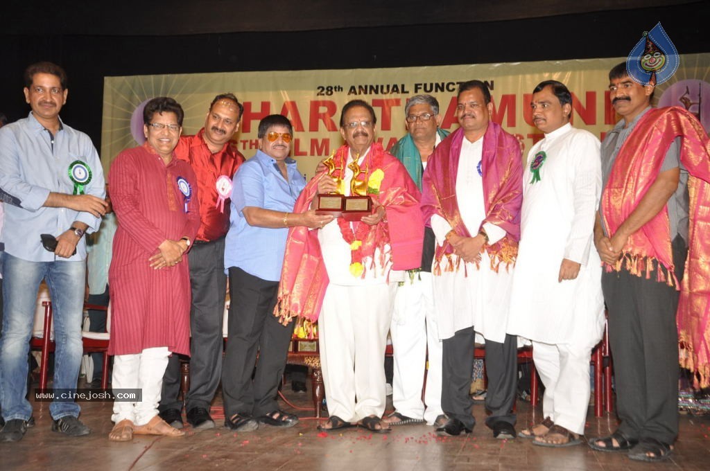 Celebs at Bharatamuni Awards - 182 / 250 photos