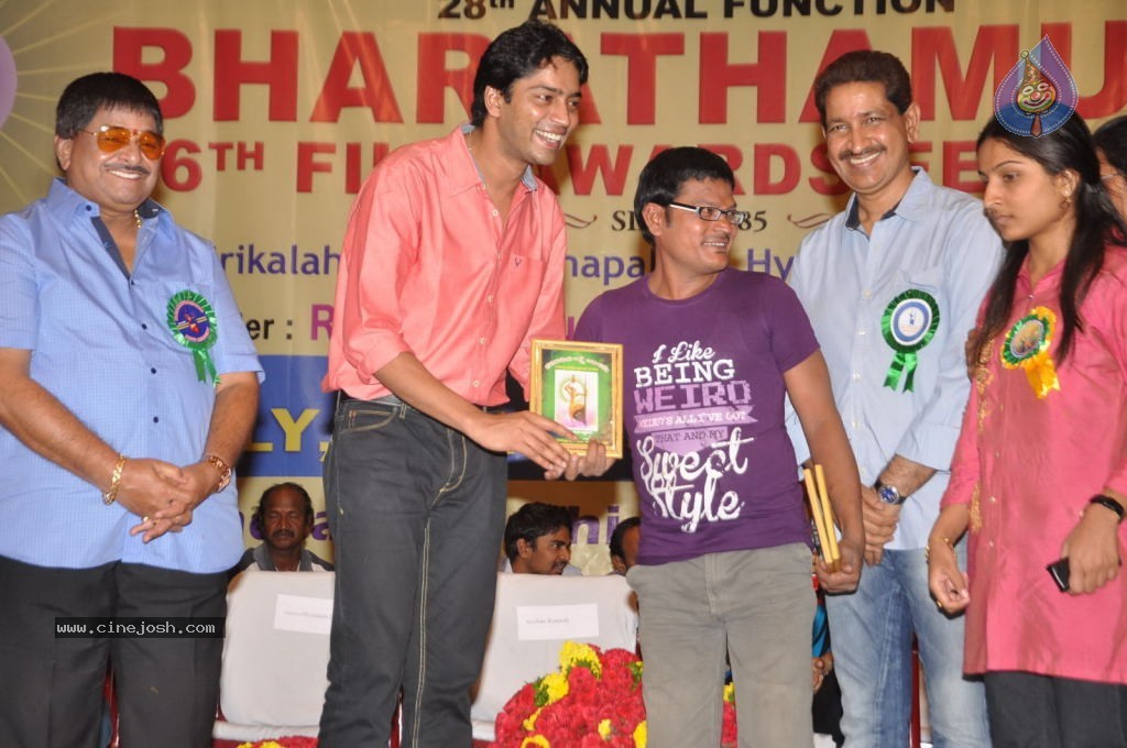 Celebs at Bharatamuni Awards - 200 / 250 photos