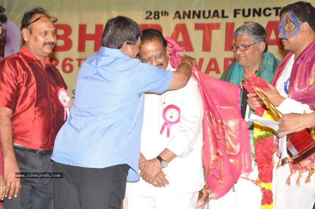 Celebs at Bharatamuni Awards - 213 / 250 photos