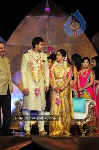 Dil Raju Daughter Hanshitha Engagement 01 - 26 / 106 photos